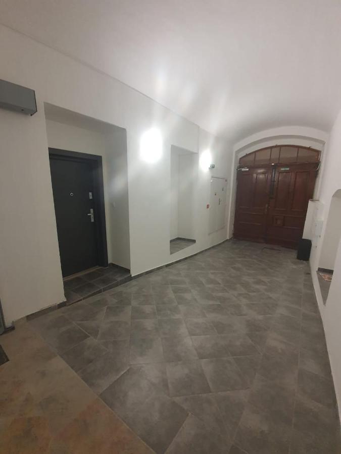 Monar Exclusive Center Free Parking In Garage Apartman Kassa Kültér fotó