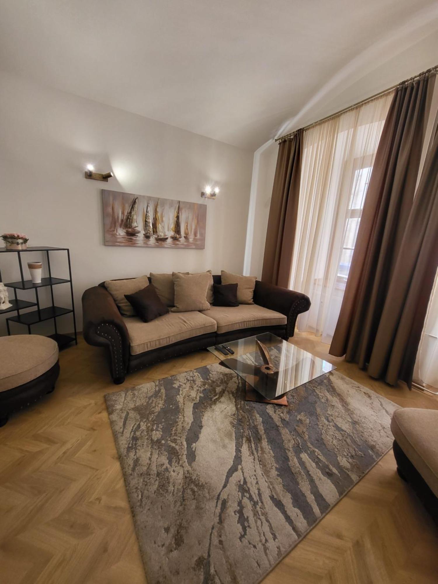 Monar Exclusive Center Free Parking In Garage Apartman Kassa Kültér fotó