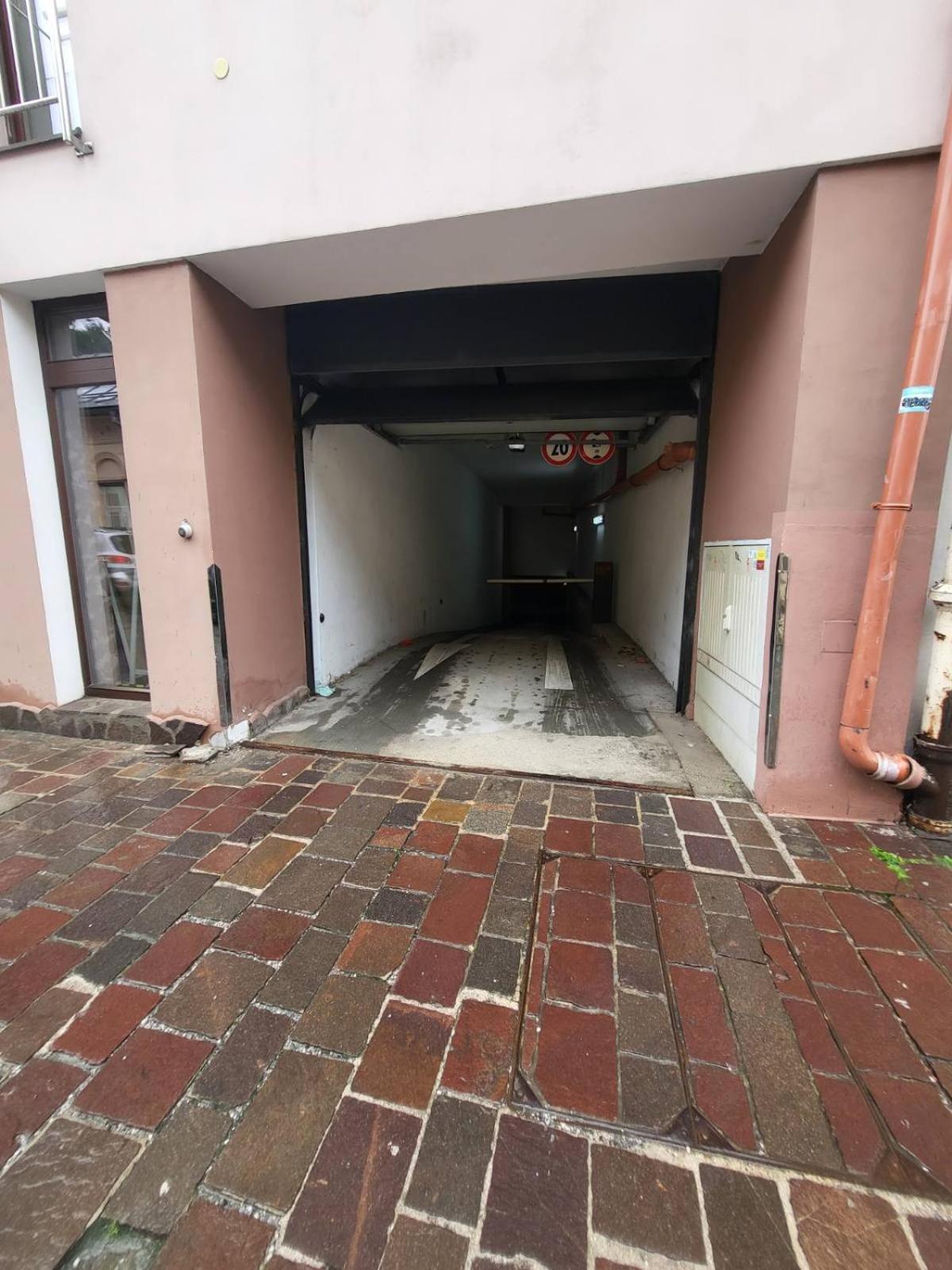 Monar Exclusive Center Free Parking In Garage Apartman Kassa Kültér fotó